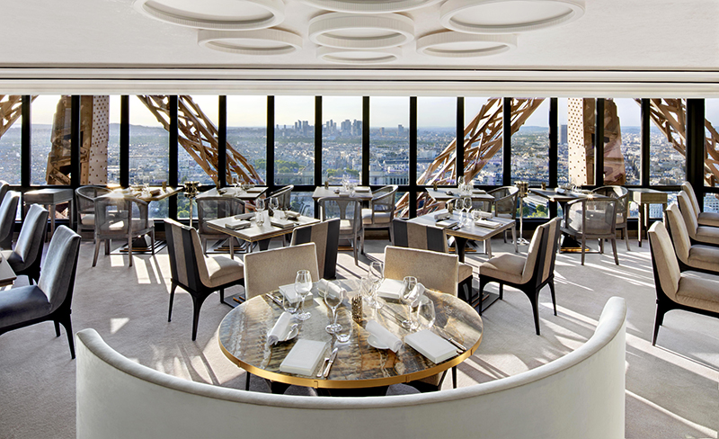 restaurant Jules Verne